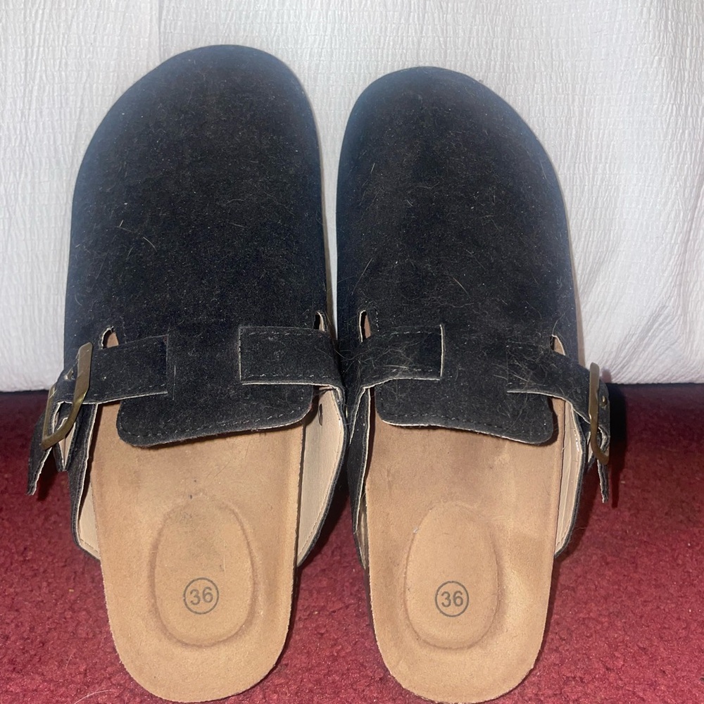 clogs